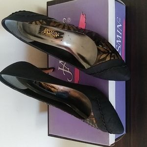 JASMIN HEELS  SZ 8.5